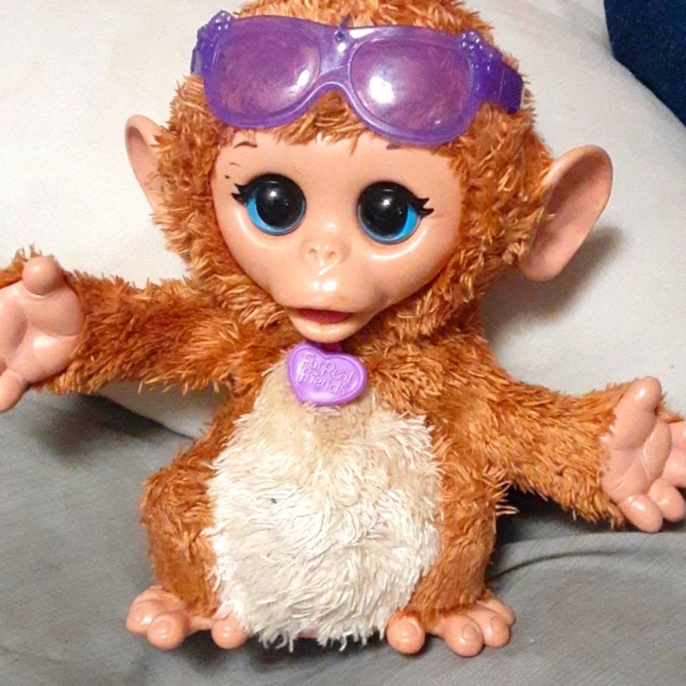 1998 Hasbro Fur Real Friends Giggly Monkey